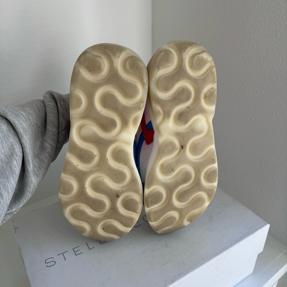 Like New Stella McCartney Velcro Sneakers, Size 40C - Picture 4 of 11
